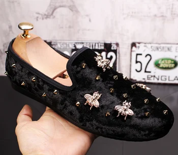 

New Rhinestones Single Rivet Increase Lazy Shoes for man arrival Thick-Soled Flat Shoes Casual Students Shoes men sneaker