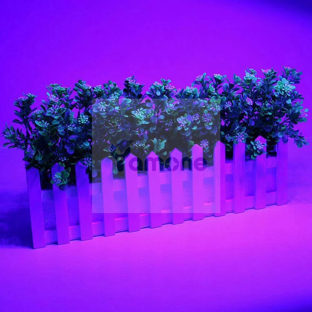 UV Bar 32