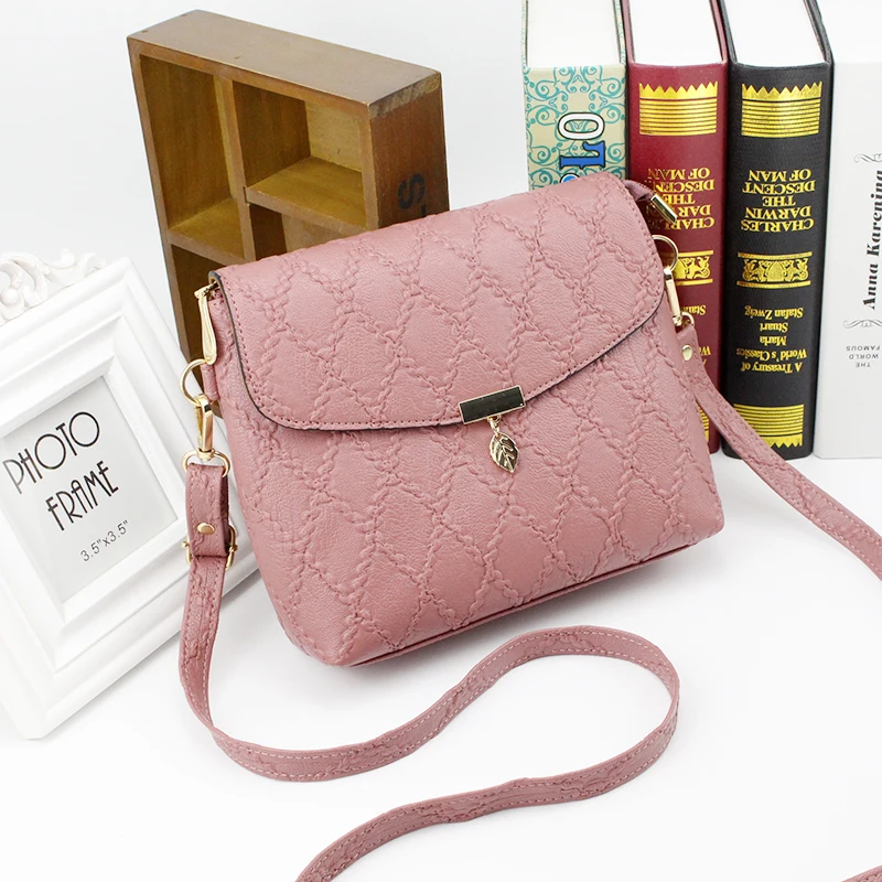 جديد صغيرة حقائب النساء جلدية الكتف البسيطة حقيبة Crossbody حقيبة Sac فام السيدات حقيبة ساعي طويلة حزام الإناث مخلب جديد صغيرة حقائب النساء جلدية الكتف البسيطة حقيبة Crossbody حقيبة Sac فام السيدات حقيبة ساعي طويلة حزام الإناث مخلب