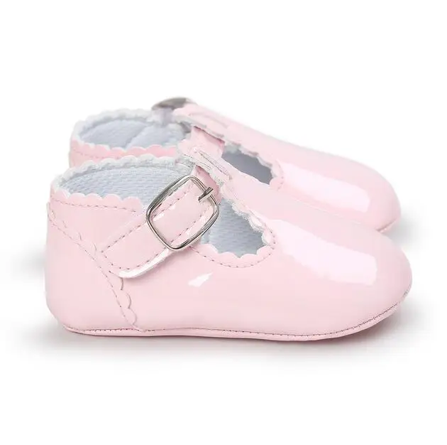 Romirus для новорожденных обувь для девочек наряды для маленьких принцесс для детей ясельного возраста Лакированная кожа в стиле «Мэри Джейн», для тех, кто только начинает ходить, однотонное платье балетки - Цвет: Розовый