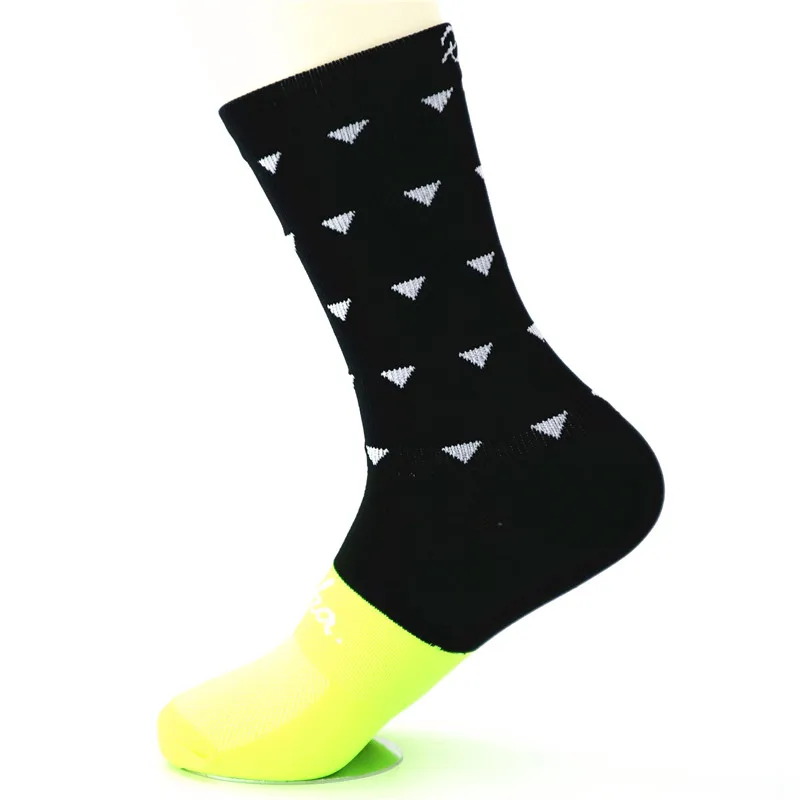 Cycling Sport Socks Women Men Outdoor Bike Riding Running Socks Basketball Baseball Volleyball Tennis Socks Rapha - Цвет: Черный