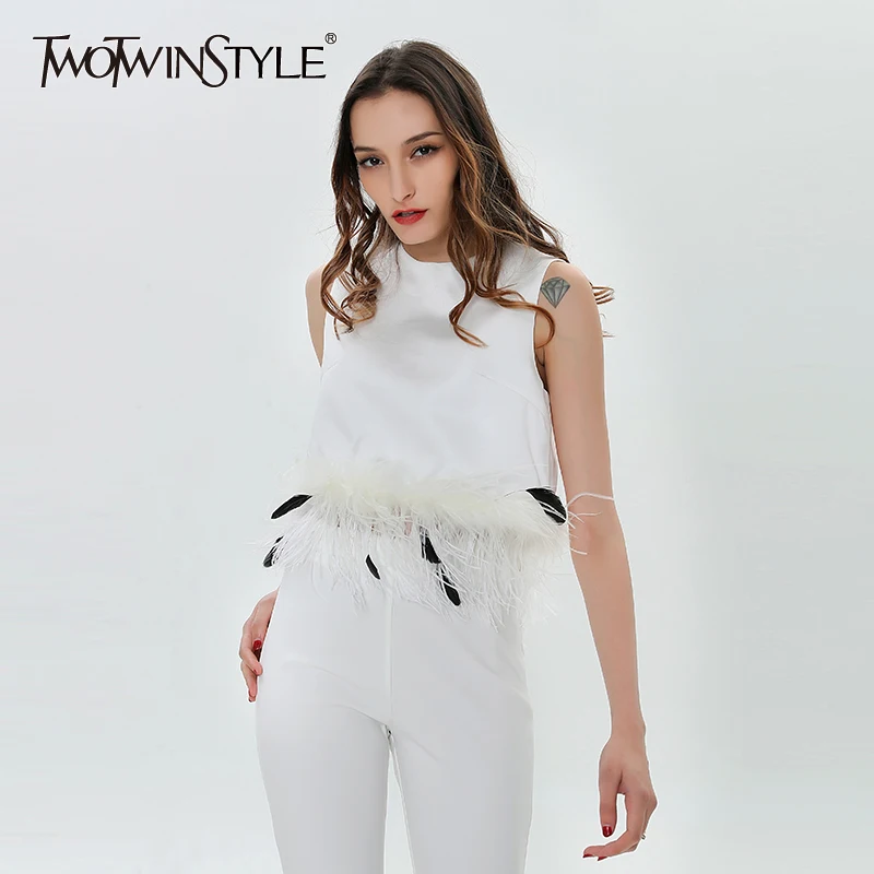Женский короткий топ TWOTWINSTYLE с перьями без рукавов для фитнеса 2019|women vest|vest womenkorean