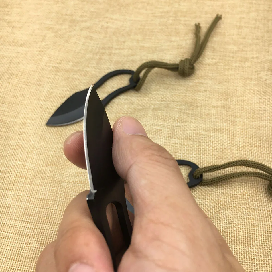 Купить 50 шт. lottactical коготь EDC выживания ЦАВС Karambit Ножи мини карман Ножи с кожаной оболочке Бесплатная доставка