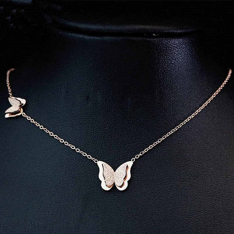 MiLaTu Charm Women 3D Double Butterflies Chokers Necklace 3 Colors