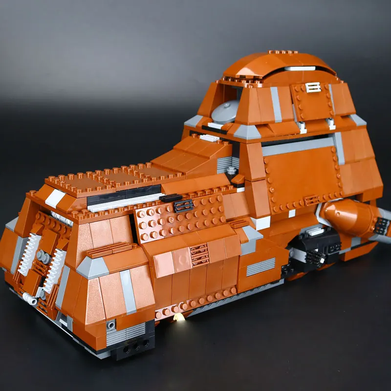 

FANKE Model Building Kits Blocks Hobbies Model Kit Toys for children Compatible Lego Lepin L05069 1338PCS Movie J