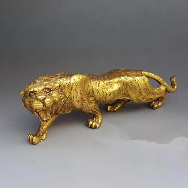 

A special offer large tiger ornaments Zodiac tiger copper brass Feng Shui lucky Home Furnishing town house decoration