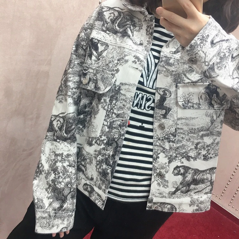 

2019 Runway Designer Woman Denim Jacket Turn-Down Collar Long Sleeve Ink Painting Pocket Coat Holiday Vacation Tops
