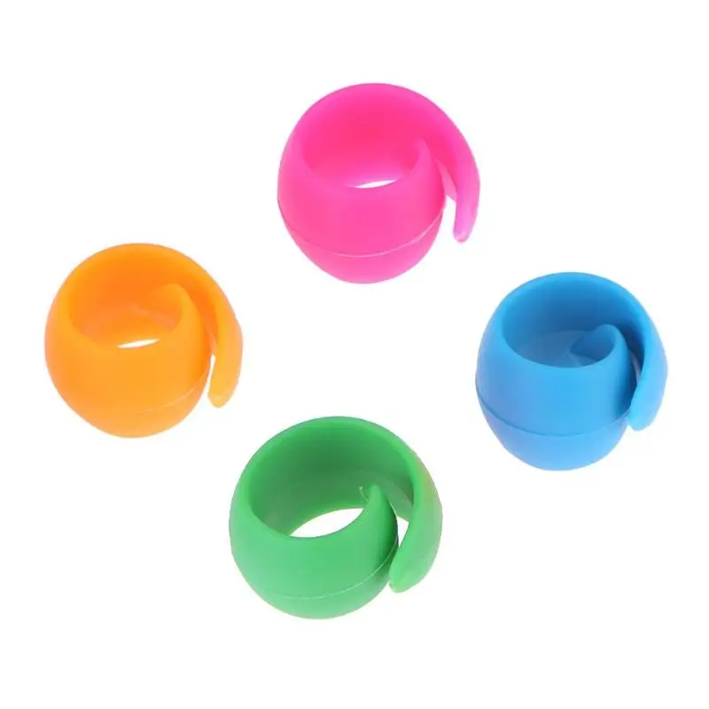 

4pcs Silicone Spindle Bobbin Clips Thread Roller Fixed Wrapped Clamp Bobbin Thread Clamp Sewing Accessories Bobbin Clip Tools