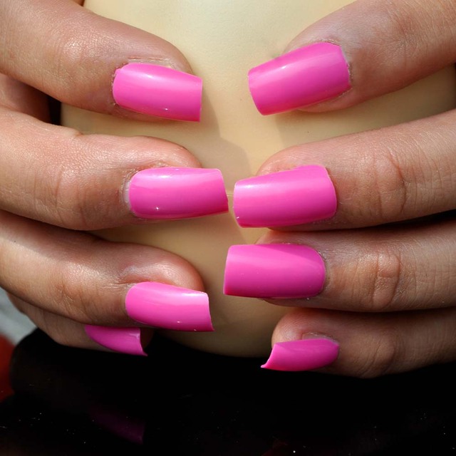 Fake Nails Faux Ongles UV Effect False Nails Full Cover Medium Square Press on Artificial Nail Art Manicure Accessories