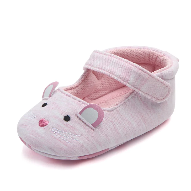Милый новорожденных, малышей и детей младшего возраста состоящий из для маленьких девочек мягкая обувь для младенцев противоскользящие коляска сандалики для детей, которые учатся ходить детская хлопковая обувь
