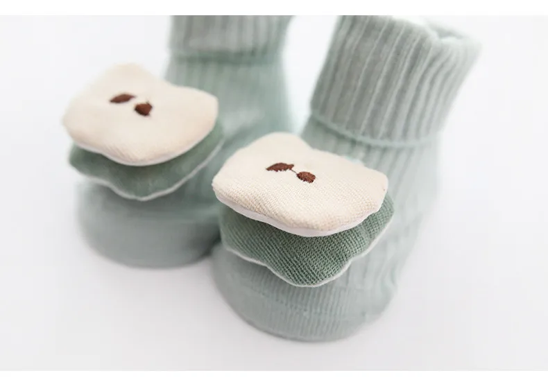 10560336494_1927289116