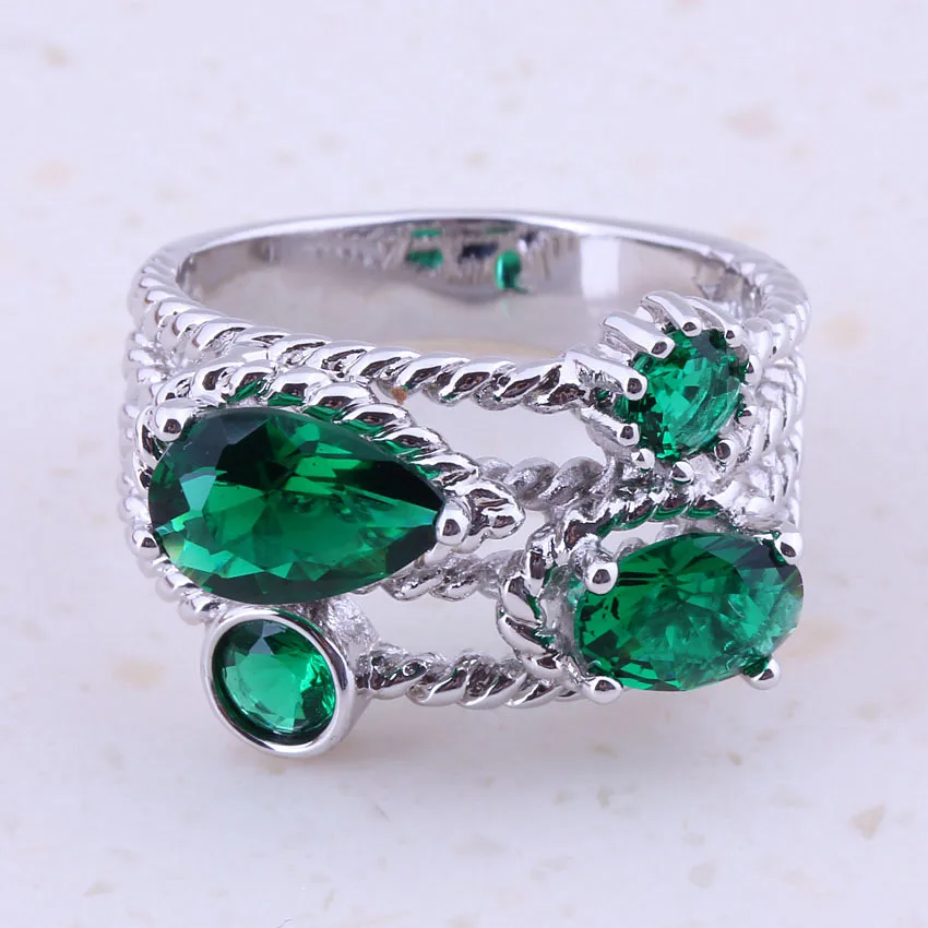 Impressive Green Imitation Emerald Silver Color Rings For Women Party Wedding Cheap Fashion
