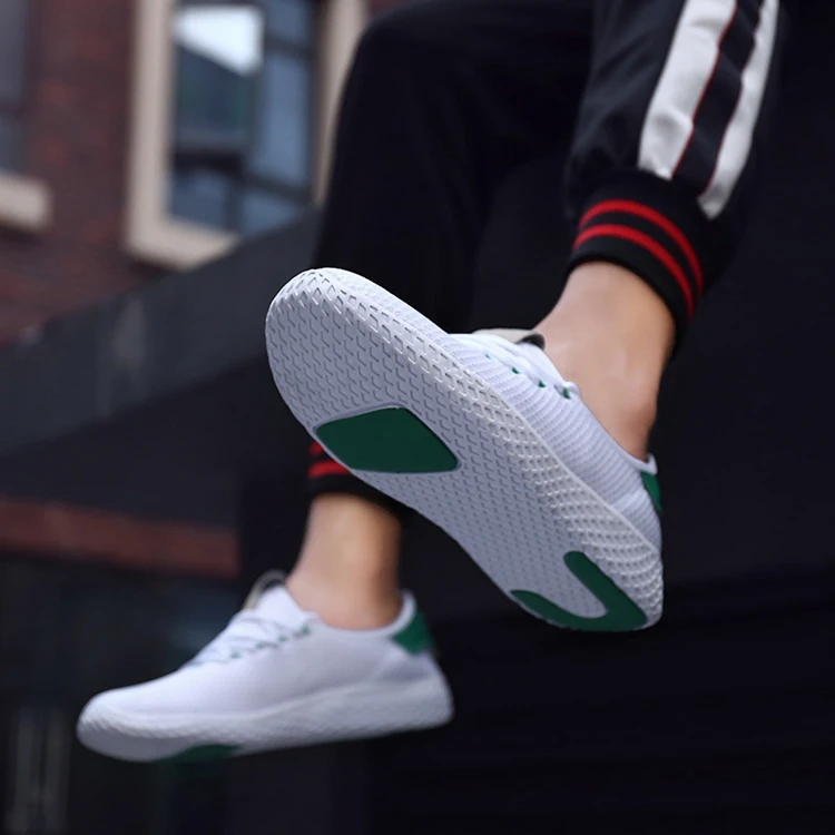 q (10)