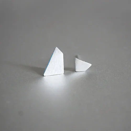 

925 Sterling Silver Female Irregular Geometry Polygon Ear Studs