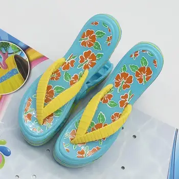 

2 Pack Slipper Shape Large Clothes Pegs Clip Plastic Shoes Hanging Pegs Beach Towel Quilt Clip Clothespin Clothesline Accessory