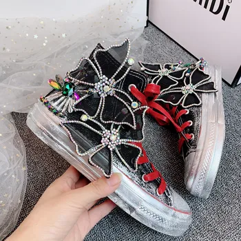 

High-end women's shoes 2019 new handmade custom three-dimensional bow high-top canvas shoes fashion old flat shoes.
