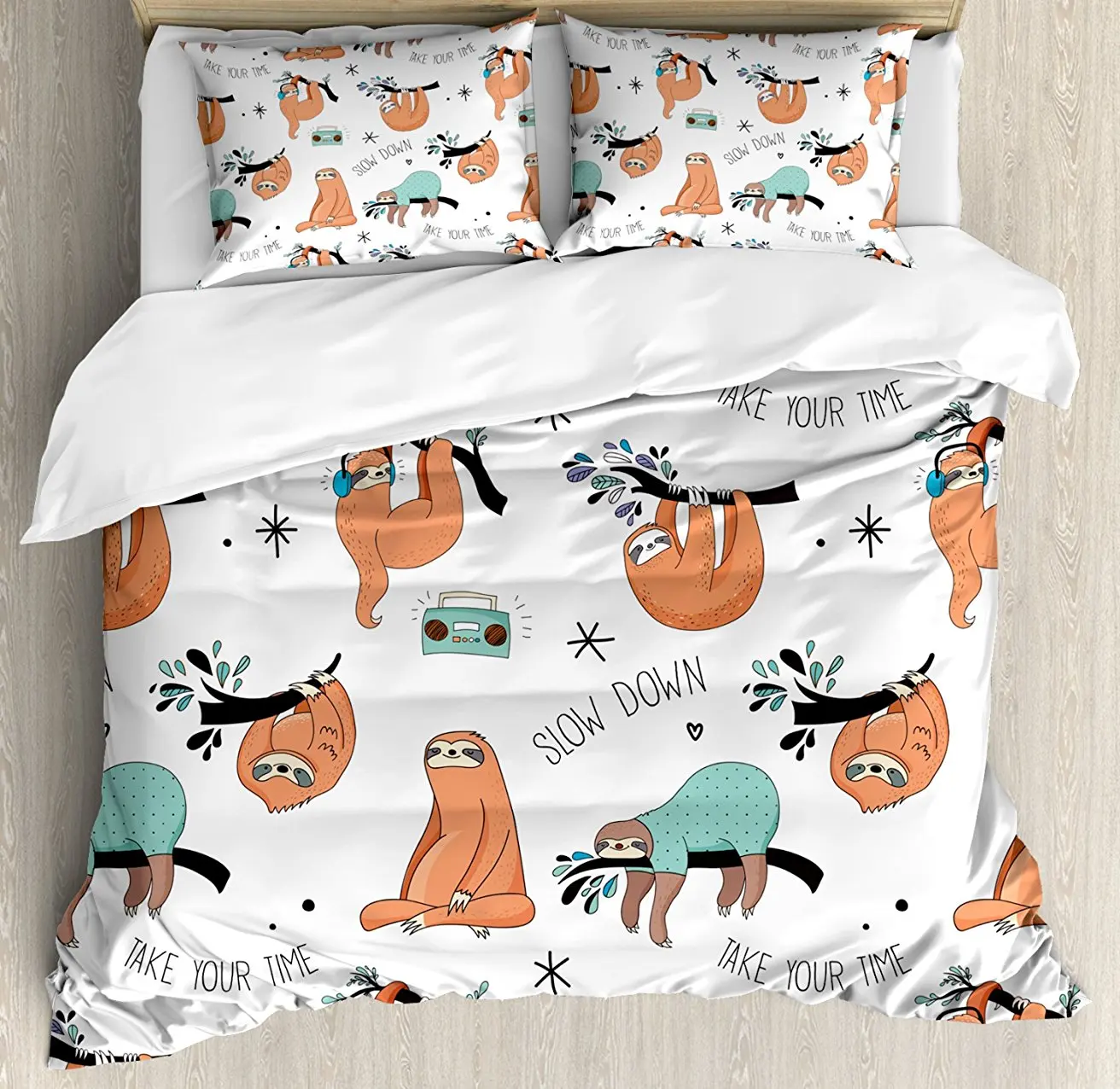 Sloth Duvet Cover Set Pattern with Cute Hand Drawn Sloths on Branches