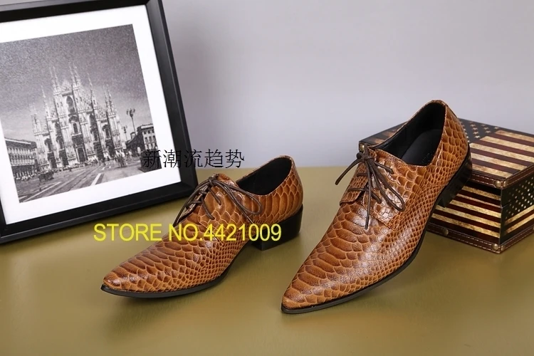 

British Style Iron Pointed Toe Male Party Dress Shoe Brown Buckle Oxford Men's Flats Snake Skin Leather Dress Shoes Men Oxfords