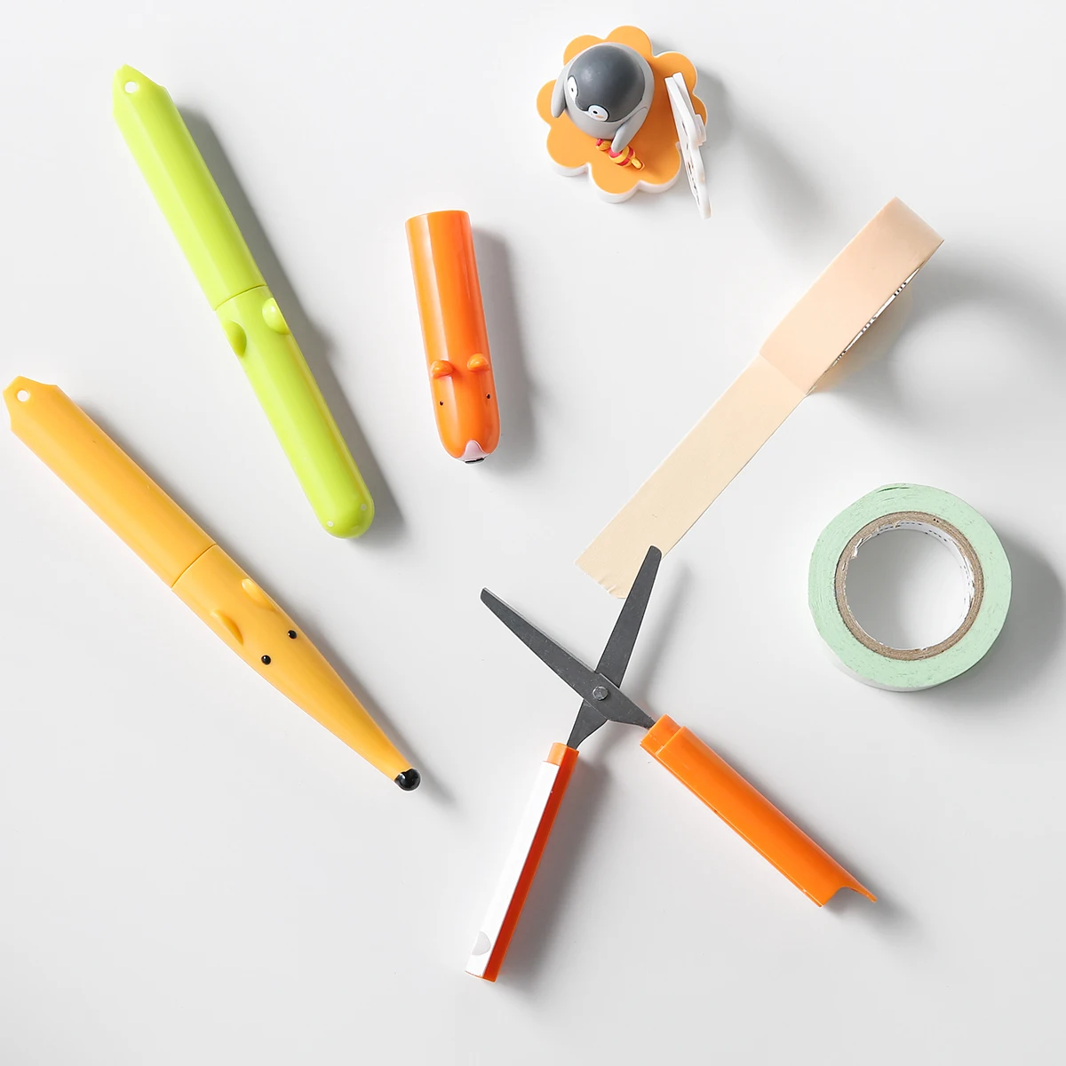

Animal Garden Creative Design Folder Scissors Safe Protecion Case Portable Scissors Pen