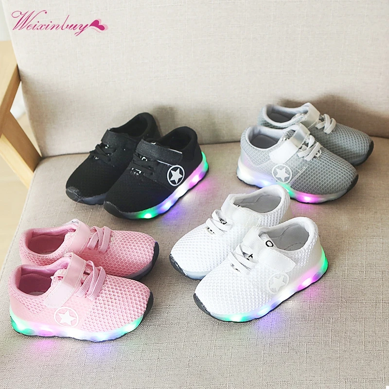 

2018 New Children casual shoes for Boys and girls LED Breathable Mesh sneakers Hook&Loop Rubber Solid Shoes
