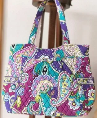 

Pleated Tote