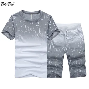

BOLUBAO Summer Set Men Causal Beach Suits Short Sleeve 2PCS T shirt+Shorts New Fashion Tracksuit Men Sportsuits