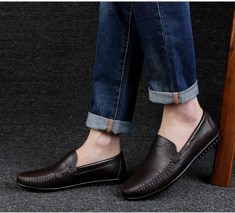 QFFAZ High Quality Genuine Leather Men Shoes Soft Moccasins Loafers Fashion Brand Men Flats Comfy Driving Shoes