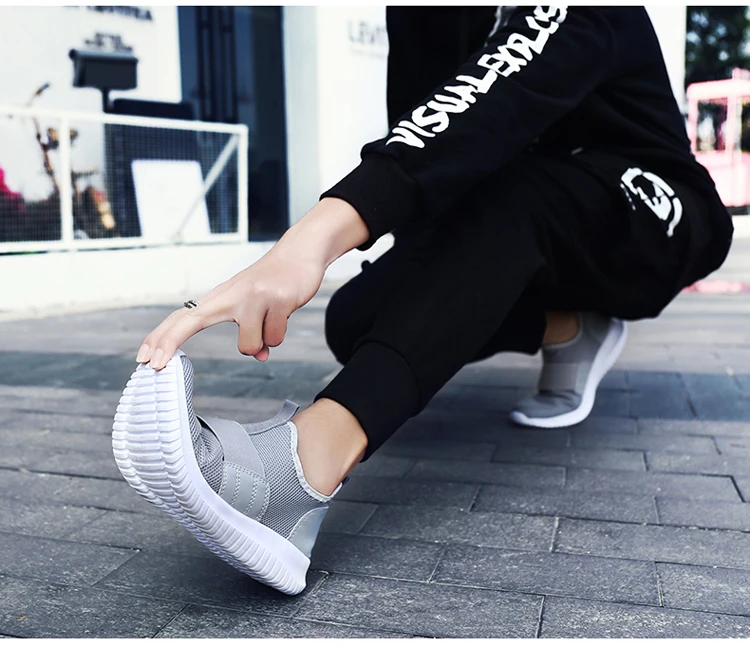 men summer sneakers (24)