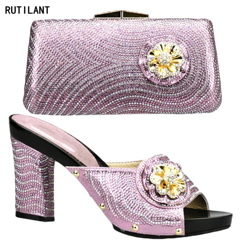 2018 Italiaanse Bijpassende Schoenen en Tas Set Versierd met Strass Nigeriaanse Party Schoenen en Tas Set Afrikaanse Bruiloft Schoenen en tas 2018 Italiaanse Bijpassende Schoenen en Tas Set Versierd met Strass Nigeriaanse Party Schoenen en Tas Set Afrikaanse Bruiloft Schoenen en tas