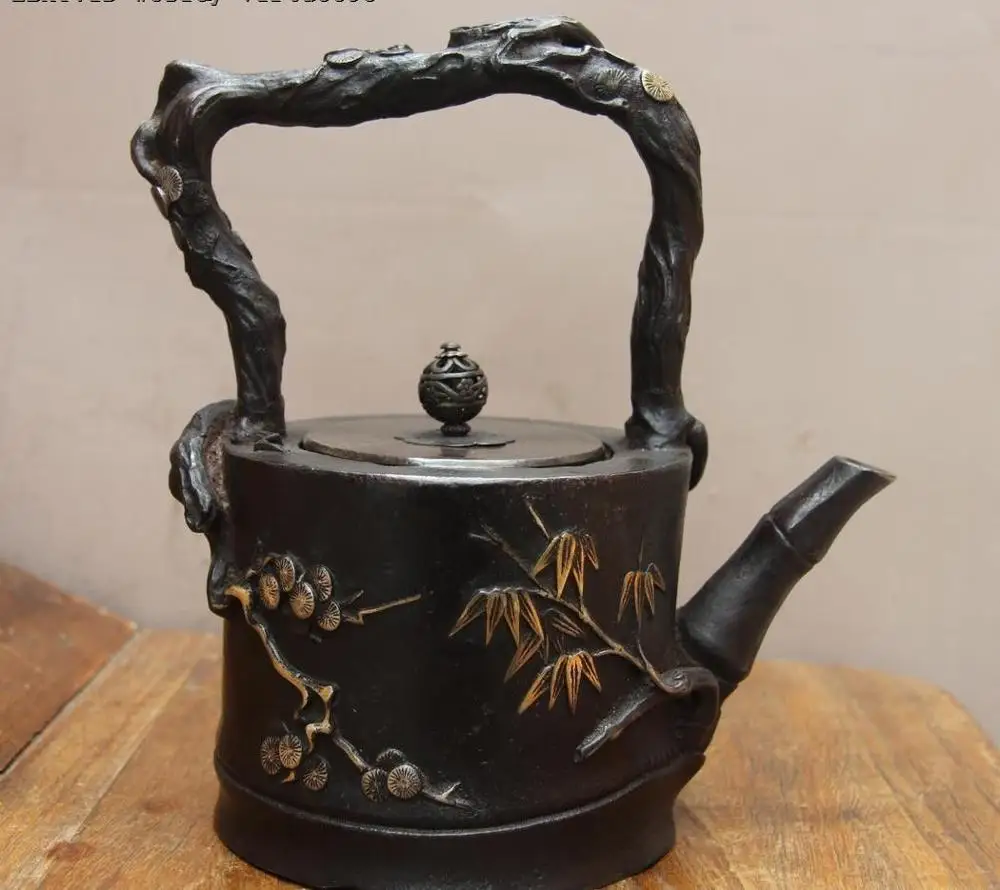 

Jepan Technics Iron Silver Gilt Bamboo Plum Blossom Pine Tree TeaPot Teakettle