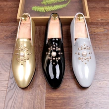 Fashion Gold Black Gray Mens Loafers Shoes Pearls Slip on Handmade Patent leather Driving Boats Shoes Flats Casual Mens Shoe Hot