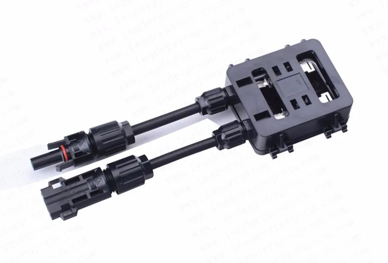 MC4 connector  (125)