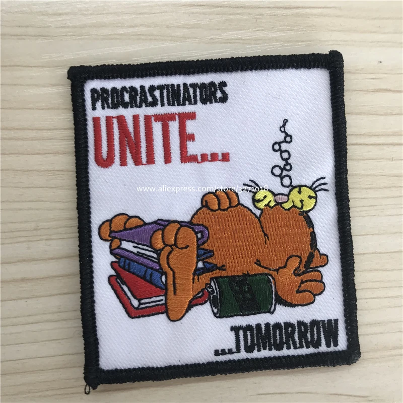 

customized embroidered iron on patch for sale