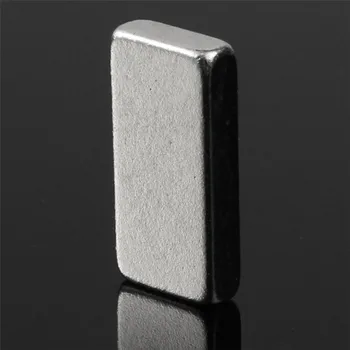 

100pcs 10 x5 x 2mm N52 Block Magnets Rare Earth Neodymium Permenent Magnets Super Strong Block Small Magnet 10mm x 5mm x 2mm Hot