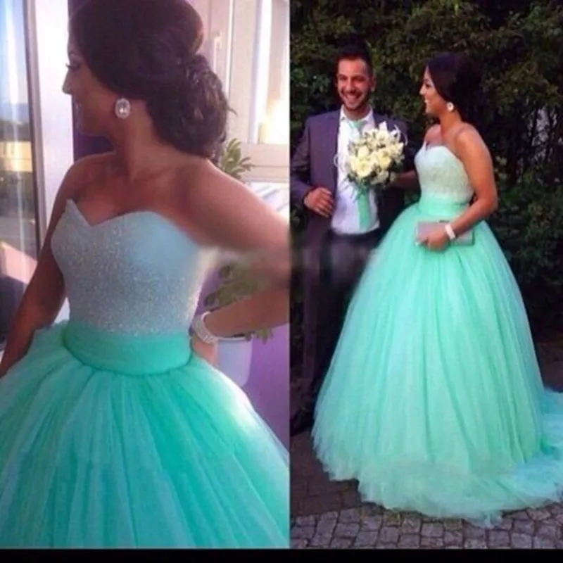 New 2016 Ice Blue Puffy Wedding Dresses Bodice Beading Sequins Brush