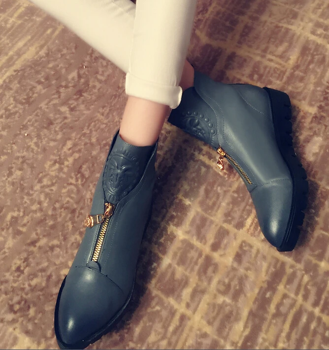 Women Autumn Winter Flats Chunky Heel Genuine Leather Zipper Pointed Toe Fashion Ankle Martin Boots Plus Size 33-41 SXQ0826