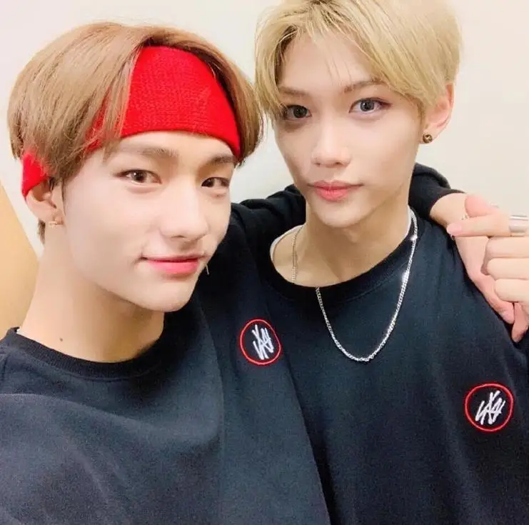 Новое поступление straykids miroh/hi остаться концерт же печати Круглая горловина с