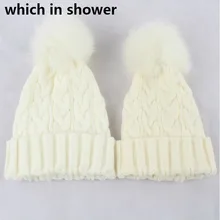 Вязаная шапка из натурального Лисьего меха для женщин и девочек, одноцветная шапка с меховым помпоном для всей семьи, шапка skullies, ветрозащитная зимняя шапка с меховым помпоном