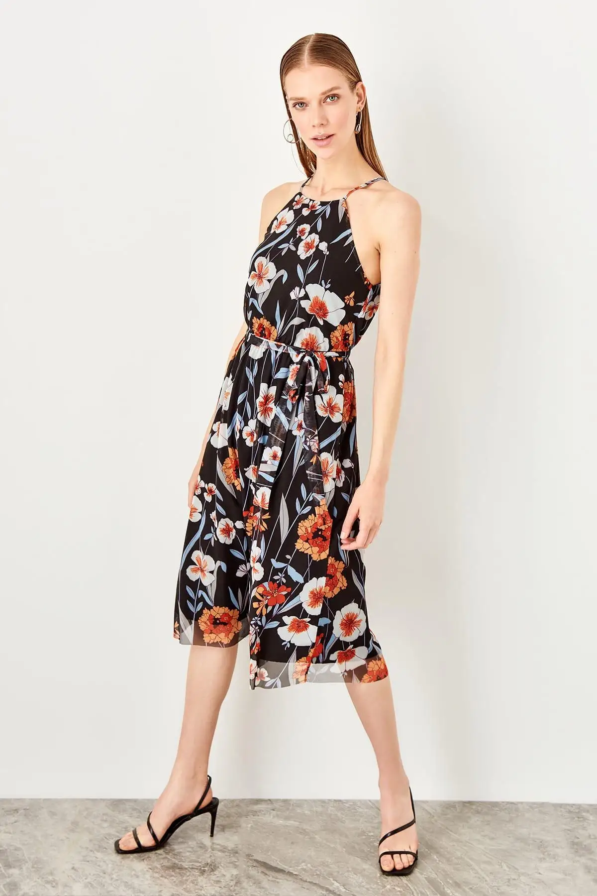 Trendyol Black Flower Print Tulle Knit Dress TWOSS19LJ0259-in Dresses