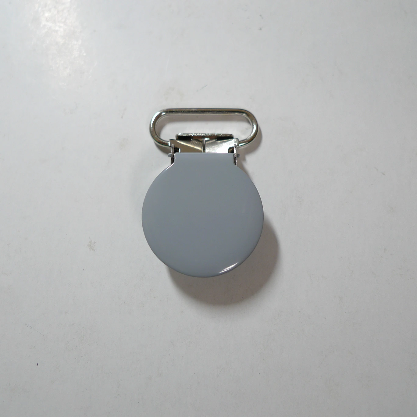 

25pcs 20mm 3/4" #33 GREY Round Pacifier Clips