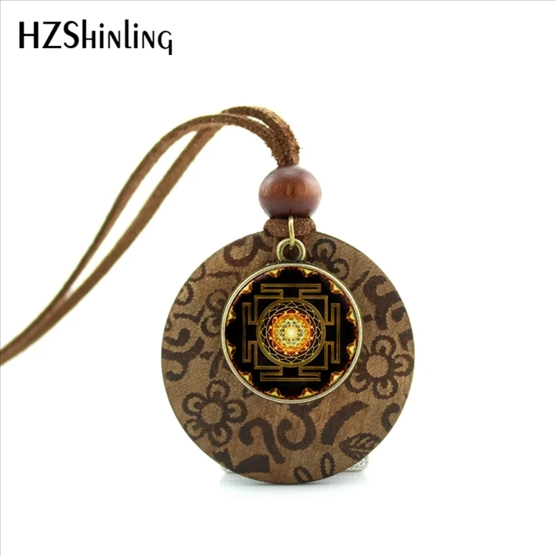 

2017 New Arrival Round Wooden Jewelry Chakra Spiritual Buddhist Sri Yantra Necklace Sacred Geometry Sri Yantra Necklace