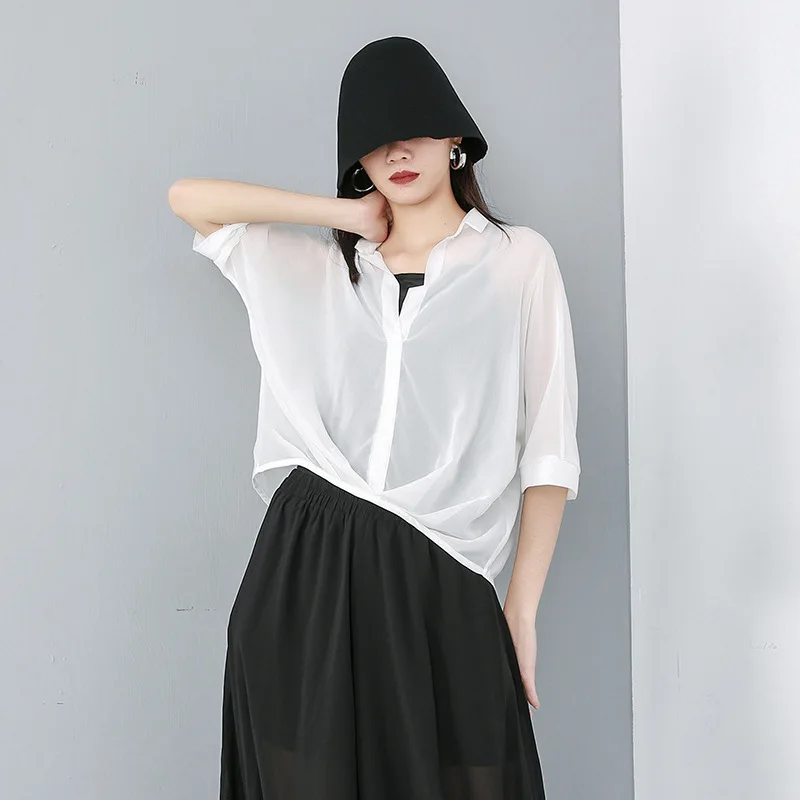 

Johnature New Solid Color Chiffon Thin Fluoroscopy Loose Women Blouses 2019 Summer Turn-down Collar Half Sleeve Casual Shirts
