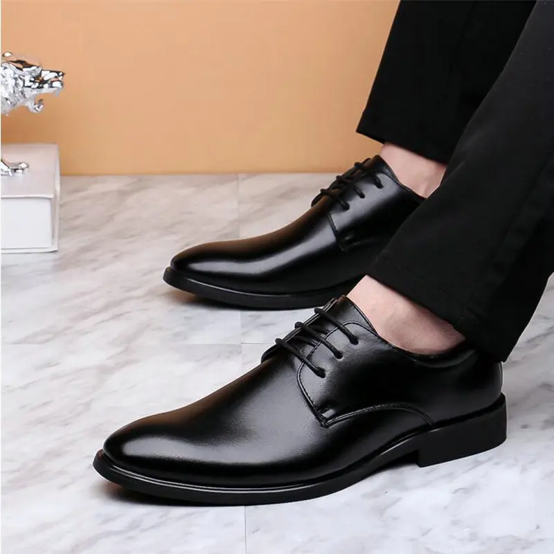 luxury Brand Classic Mens Patent Leather Black Wedding Shoes Oxford