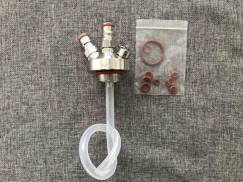 Baratos Alta calidad nuevo acero inoxidable 304 Mini barril dispensador de grifo con 12 manguera de cerveza para Mini Craft Growler para cerveza artesanal Spear