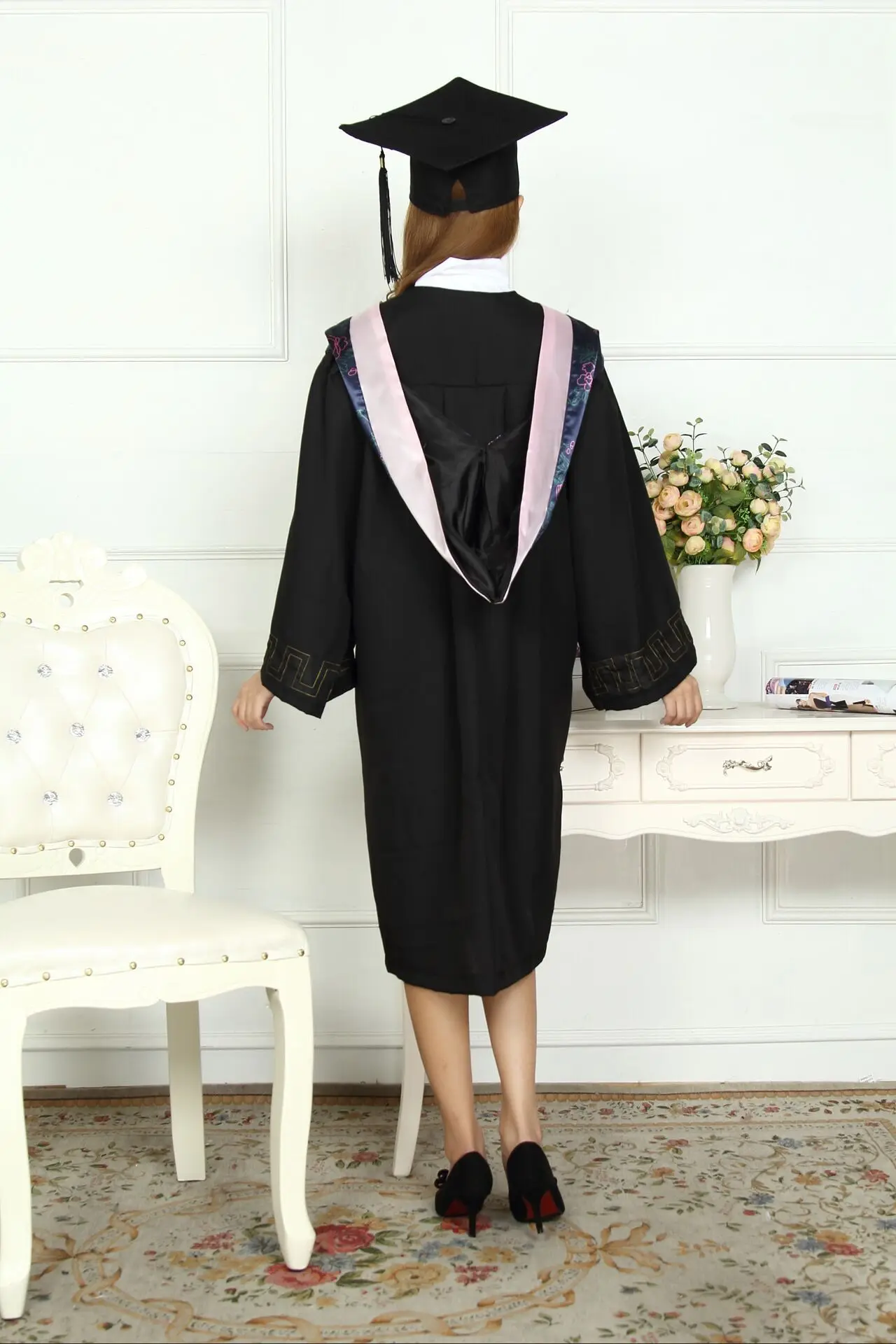Производительность взрослых академический платье Для женщин Университет Выпускной Костюмы халат + шляпа степень магистра платье