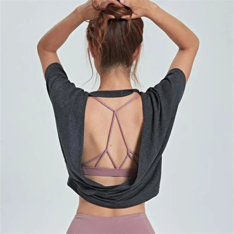 Kopen Oyoo Open Back Roze Yoga Top Loose Fit Backless Sport Shirt Zwart Workout Tops Voor Vrouwen Sexy Gym T shirt