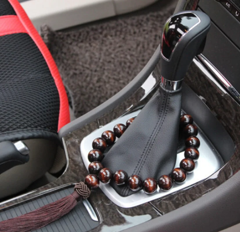 

Car Mirror Hanging Pendant Car Stall Beads Rosewood Buddha Bracelet Rearview Suspension Interior Decoration Buddha Beads For Man