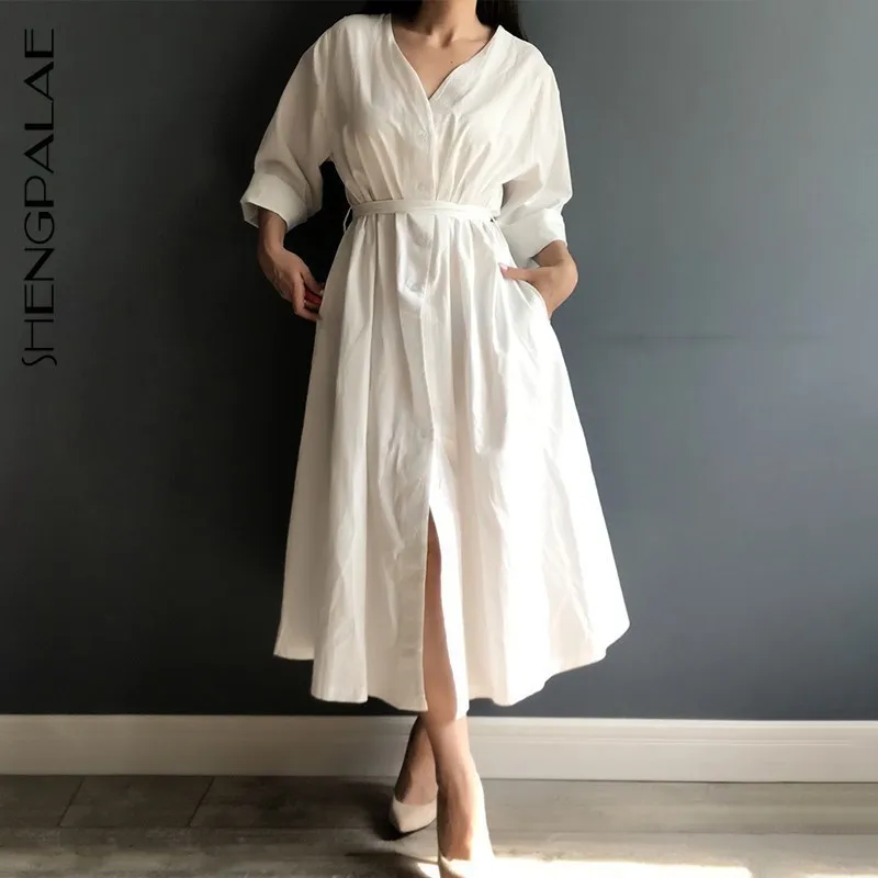 

SHENGPALAE New 2019 Women Dresses Spring Summer Cotton Linen Legant Ladies Pleated Long White Dresses V Neck Lace Up Bow FQ377