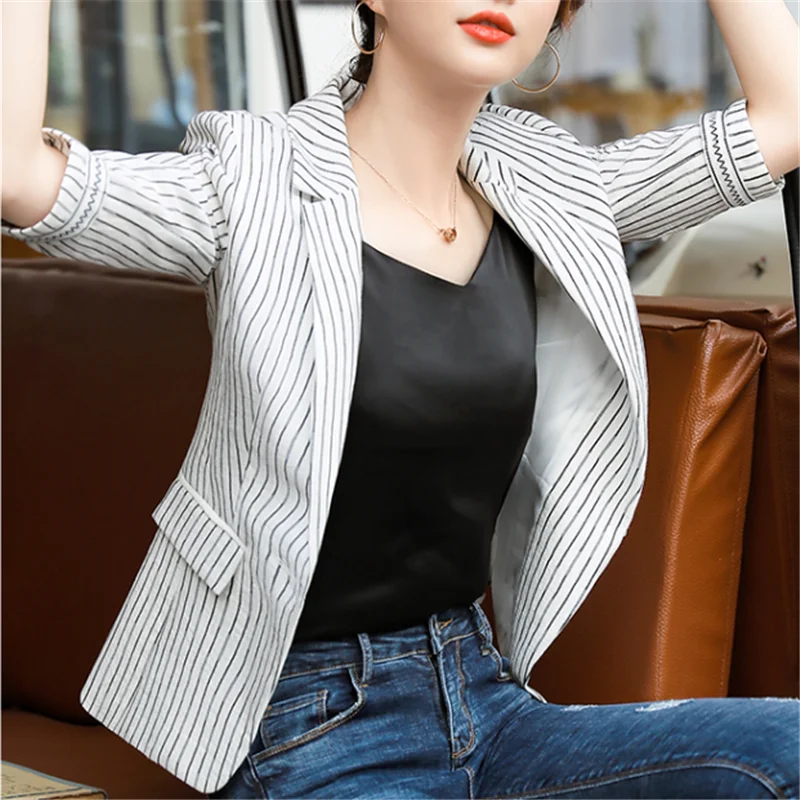 Women Blazers and Jackets Fashion Woman Striped Suit Jacket Plus Size Korean Office Lady Coat Women Blazers Autumn Womens Blazer