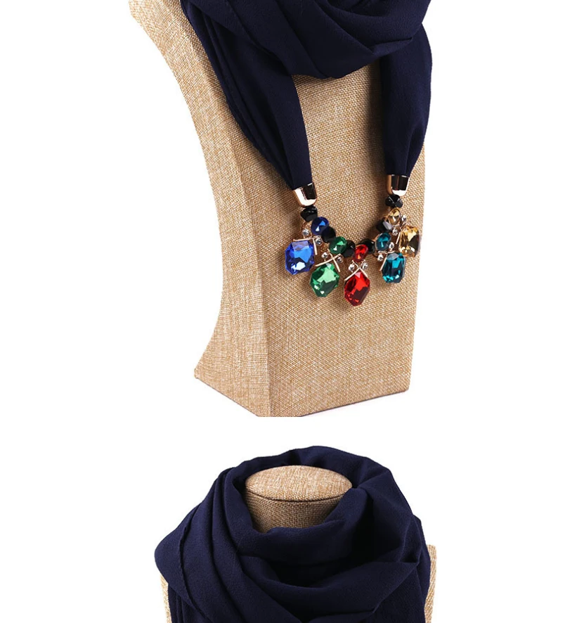 pendant-scarf_11